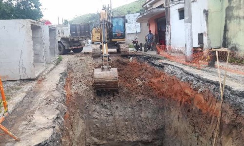 Volta Redonda: construção do novo sistema de drenagem de água da chuva avança no Retiro
